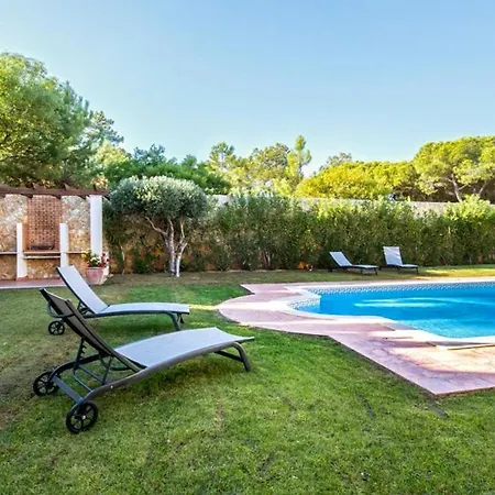 Villa Vale Do Garrao Sleeps 10 With Pool Air Con And Wifi